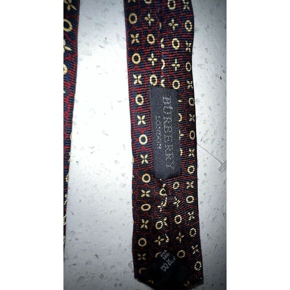 Vintage Silk Burberry London Men's Red, Blue, Gold, Tie, Luxury, Designer. - Picture 2 of 14